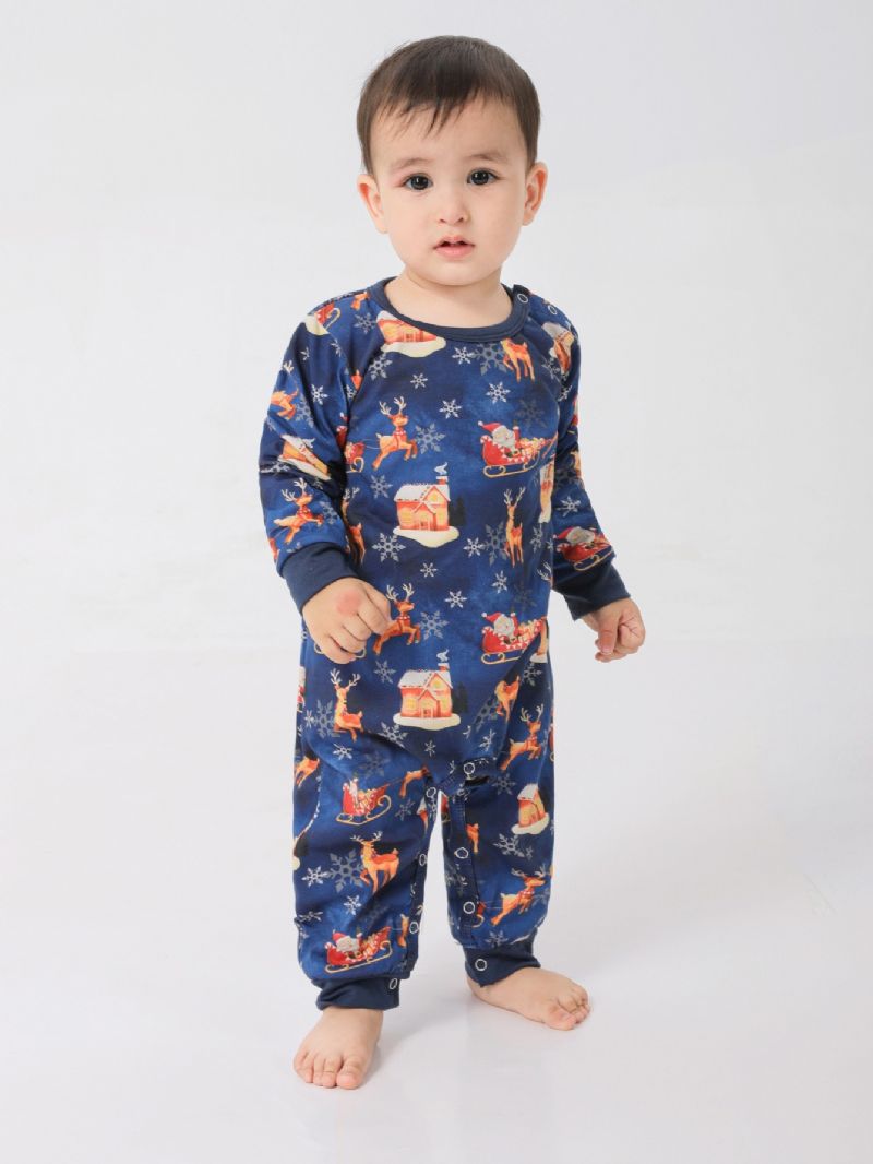 Tegneserie Santa Elk House Pattern Christmas Pyjamas Familie